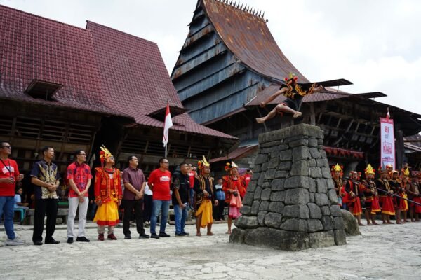 Dari Bawomataluo, BRI Perkuat Ekonomi Kerakyatan untuk Indonesia yang Tumbuh